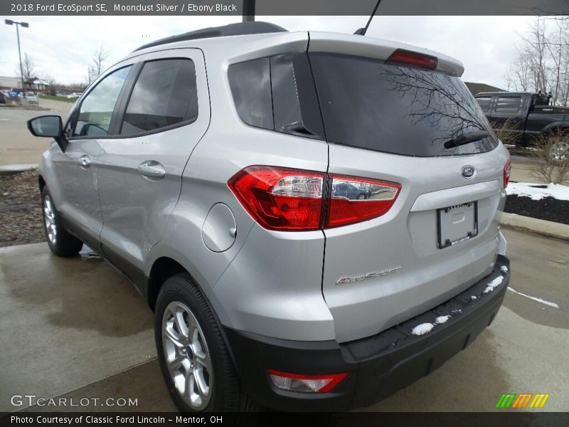 Moondust Silver / Ebony Black 2018 Ford EcoSport SE