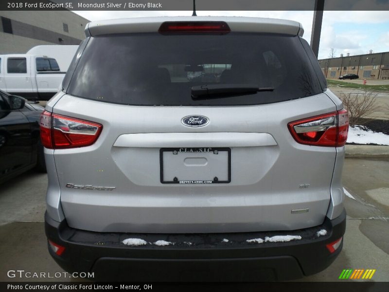 Moondust Silver / Ebony Black 2018 Ford EcoSport SE