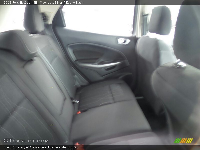 Moondust Silver / Ebony Black 2018 Ford EcoSport SE