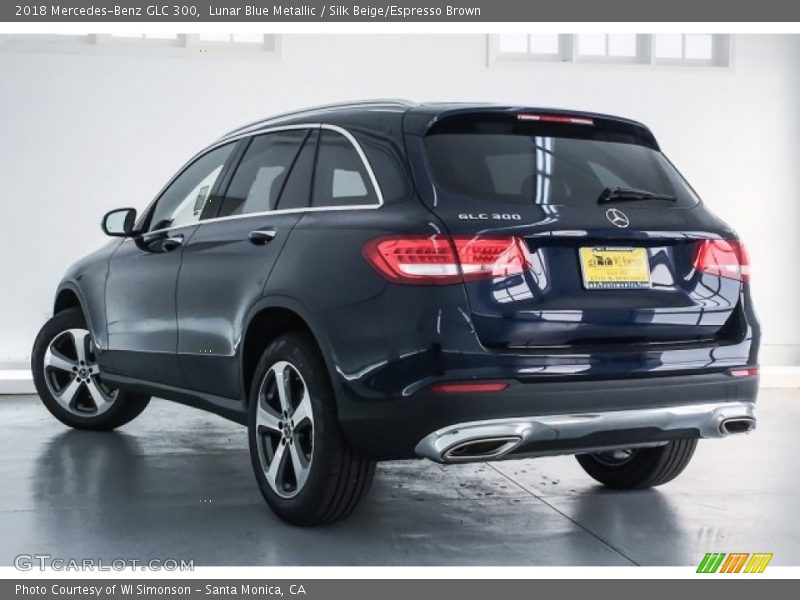 Lunar Blue Metallic / Silk Beige/Espresso Brown 2018 Mercedes-Benz GLC 300