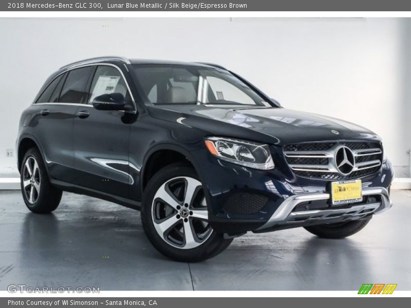 Lunar Blue Metallic / Silk Beige/Espresso Brown 2018 Mercedes-Benz GLC 300