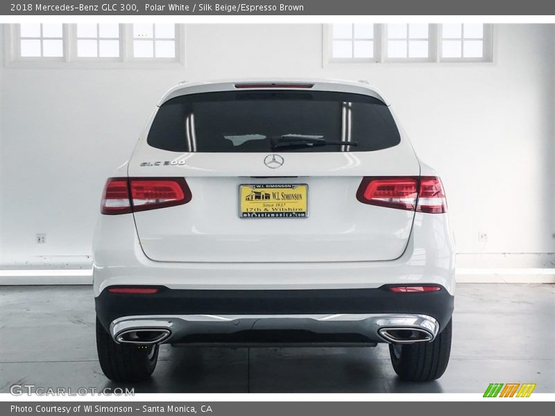 Polar White / Silk Beige/Espresso Brown 2018 Mercedes-Benz GLC 300