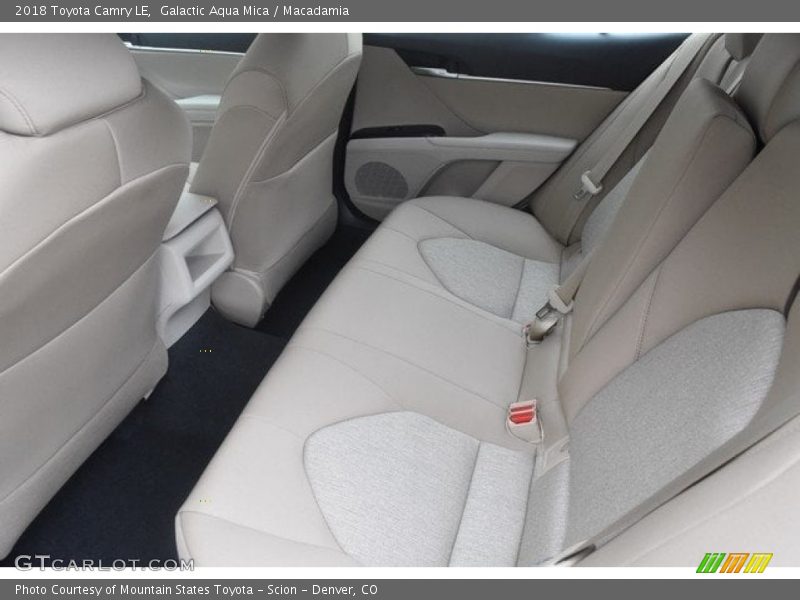 Galactic Aqua Mica / Macadamia 2018 Toyota Camry LE