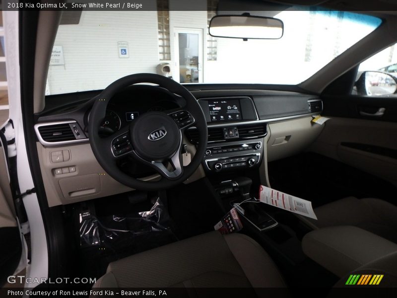 Snow White Pearl / Beige 2018 Kia Optima LX