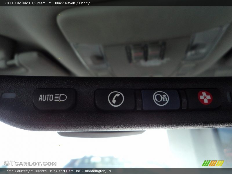 Black Raven / Ebony 2011 Cadillac DTS Premium