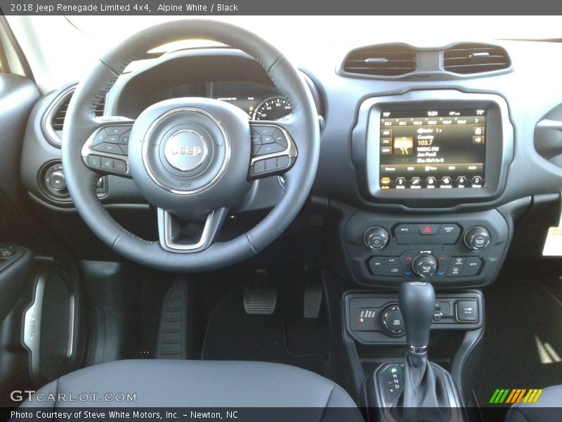 Alpine White / Black 2018 Jeep Renegade Limited 4x4