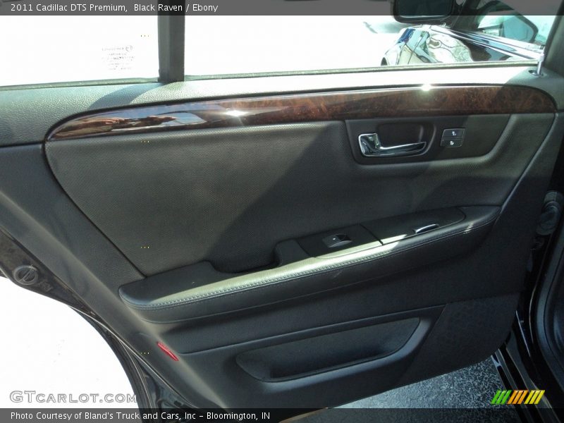 Black Raven / Ebony 2011 Cadillac DTS Premium