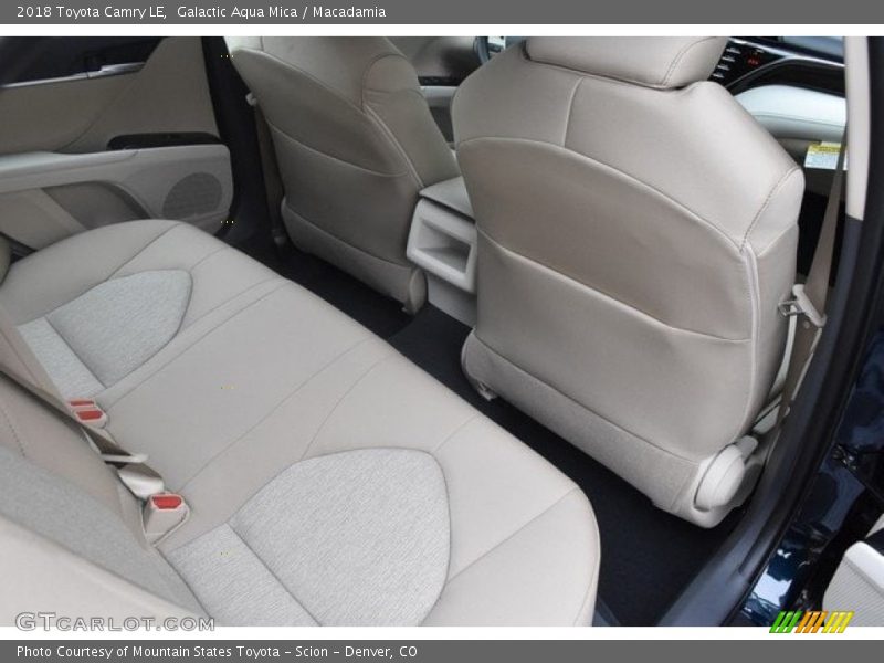 Galactic Aqua Mica / Macadamia 2018 Toyota Camry LE