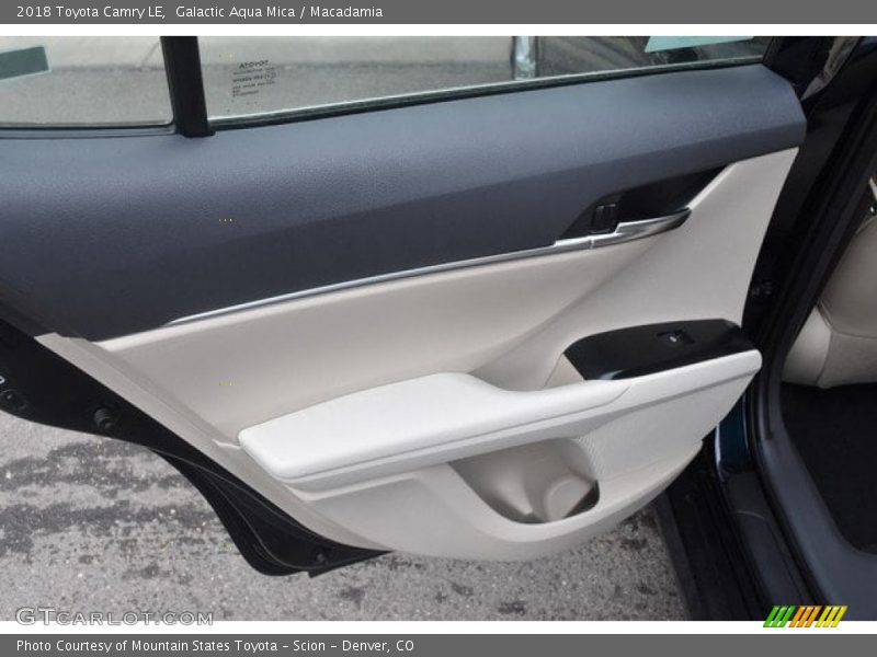 Galactic Aqua Mica / Macadamia 2018 Toyota Camry LE