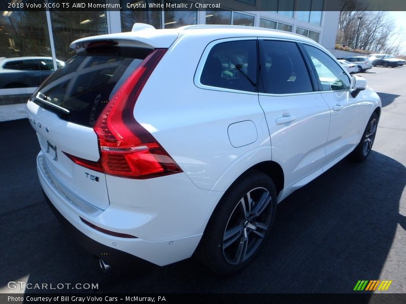 Crystal White Metallic / Charcoal 2018 Volvo XC60 T5 AWD Momentum