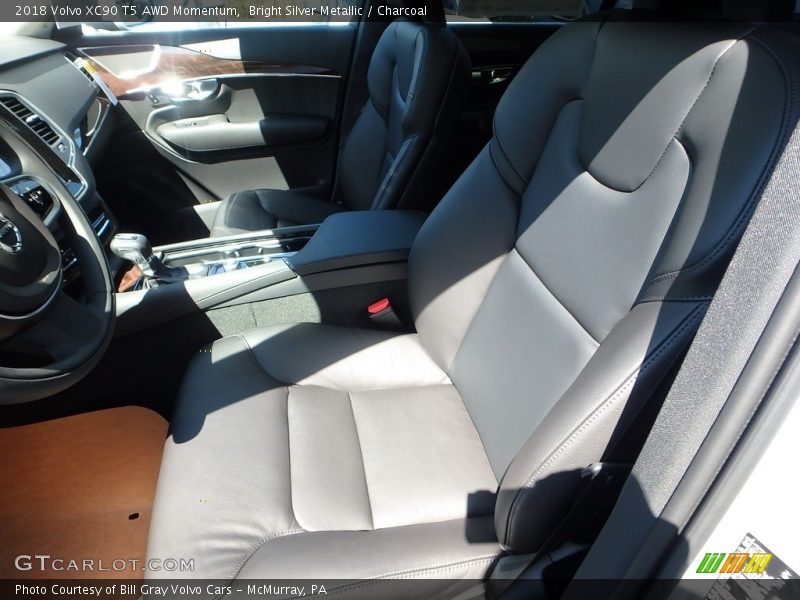 Bright Silver Metallic / Charcoal 2018 Volvo XC90 T5 AWD Momentum