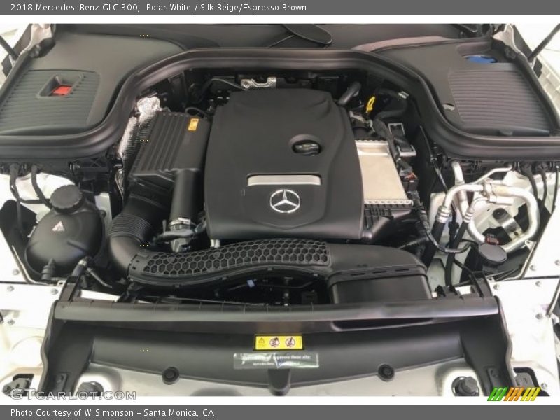 Polar White / Silk Beige/Espresso Brown 2018 Mercedes-Benz GLC 300
