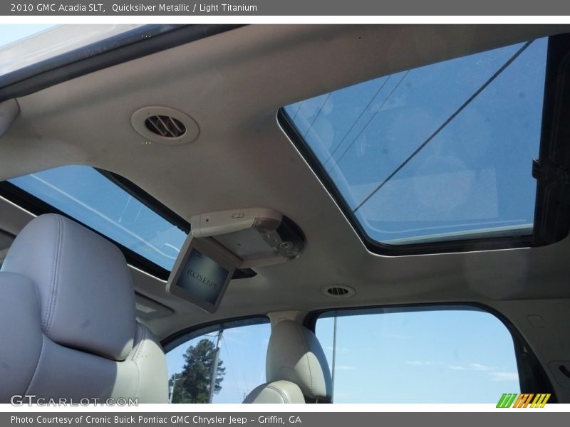 Quicksilver Metallic / Light Titanium 2010 GMC Acadia SLT