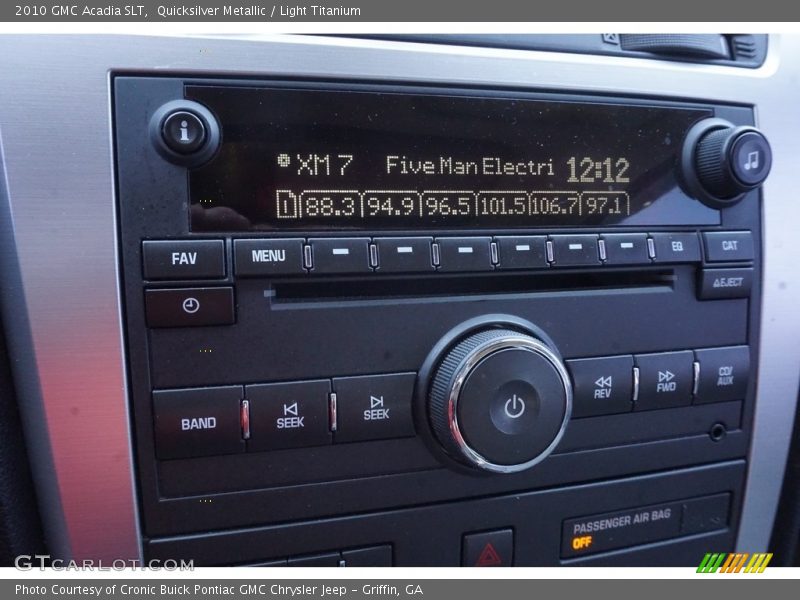 Quicksilver Metallic / Light Titanium 2010 GMC Acadia SLT