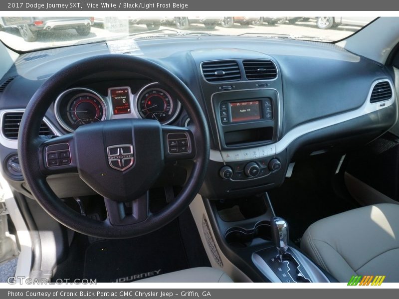Vice White / Black/Light Frost Beige 2017 Dodge Journey SXT