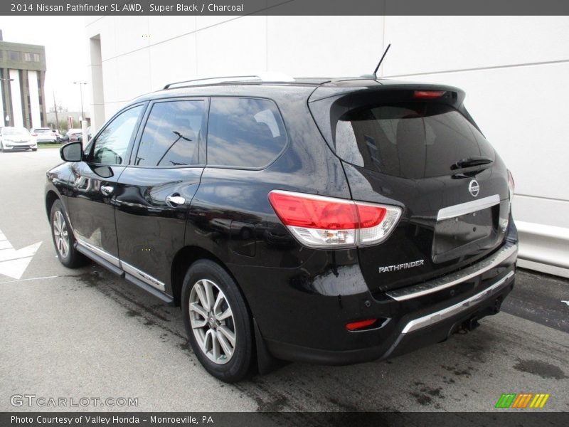 Super Black / Charcoal 2014 Nissan Pathfinder SL AWD