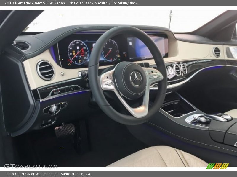 Obsidian Black Metallic / Porcelain/Black 2018 Mercedes-Benz S 560 Sedan