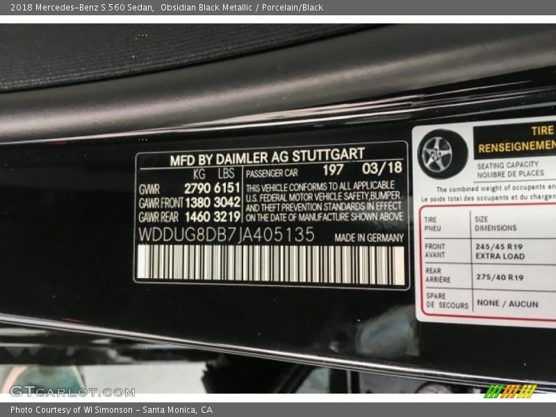 Obsidian Black Metallic / Porcelain/Black 2018 Mercedes-Benz S 560 Sedan