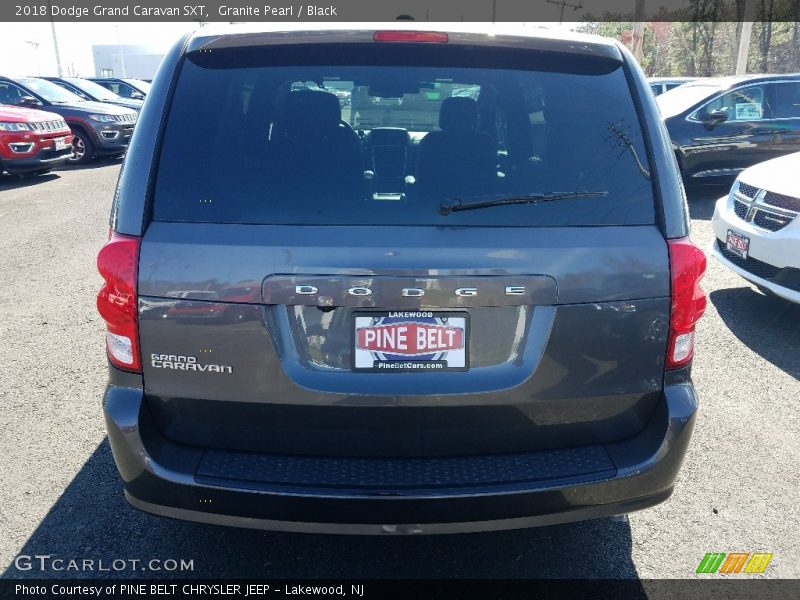 Granite Pearl / Black 2018 Dodge Grand Caravan SXT