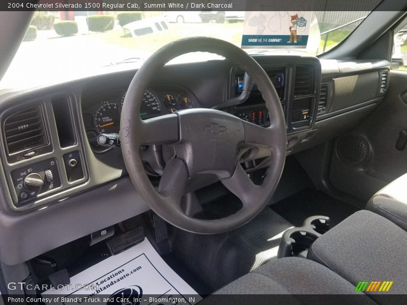 Summit White / Dark Charcoal 2004 Chevrolet Silverado 1500 Regular Cab