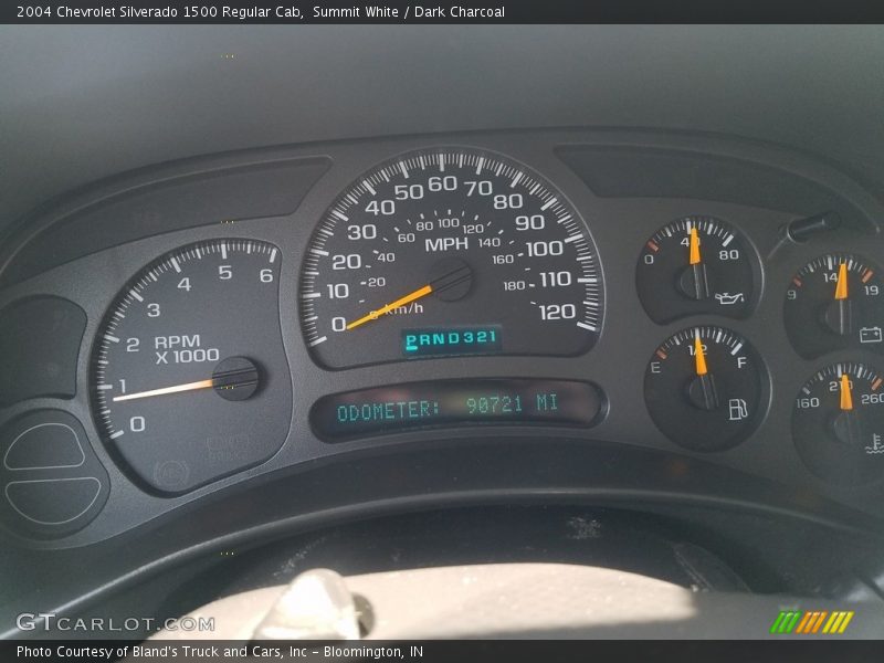Summit White / Dark Charcoal 2004 Chevrolet Silverado 1500 Regular Cab