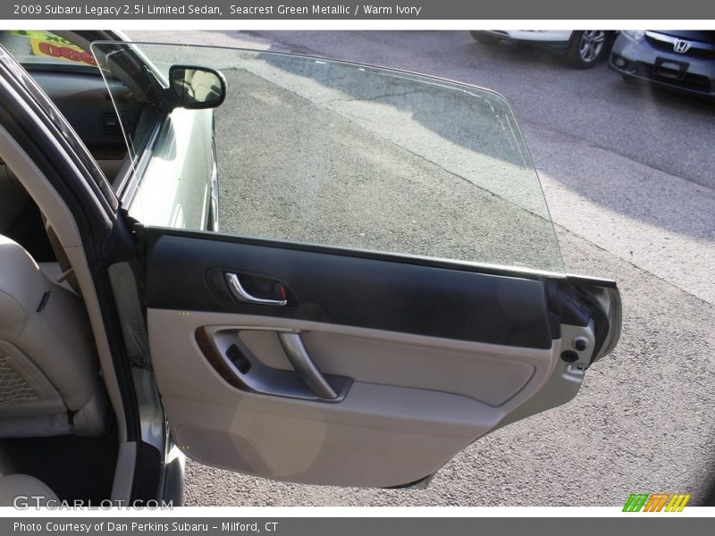 Seacrest Green Metallic / Warm Ivory 2009 Subaru Legacy 2.5i Limited Sedan