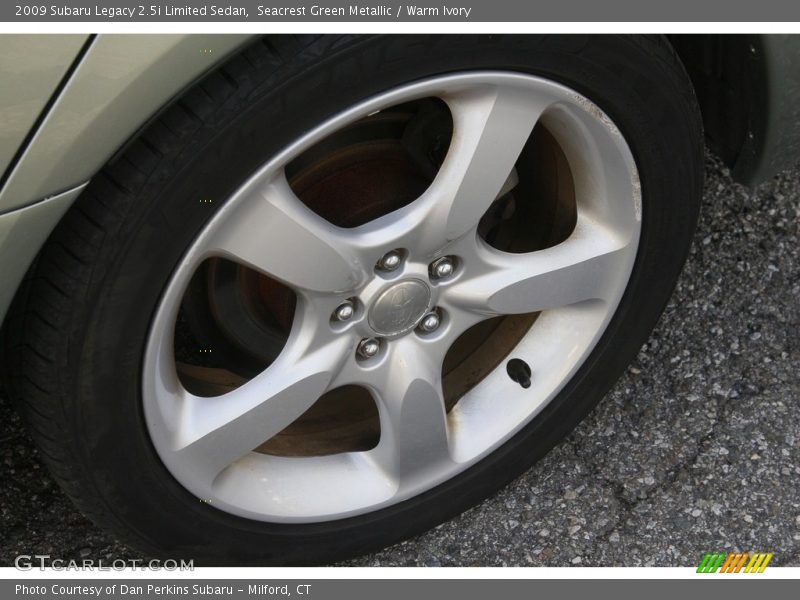 Seacrest Green Metallic / Warm Ivory 2009 Subaru Legacy 2.5i Limited Sedan