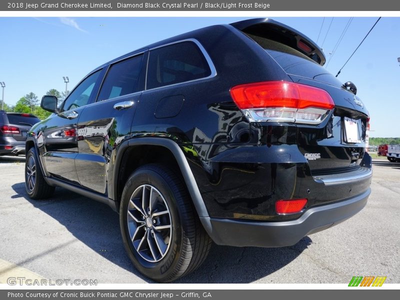 Diamond Black Crystal Pearl / Black/Light Frost Beige 2018 Jeep Grand Cherokee Limited