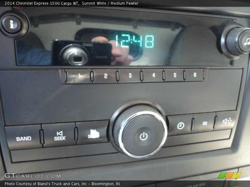 Summit White / Medium Pewter 2014 Chevrolet Express 1500 Cargo WT