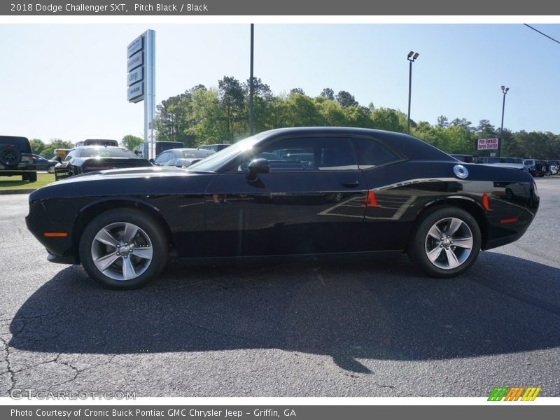 Pitch Black / Black 2018 Dodge Challenger SXT