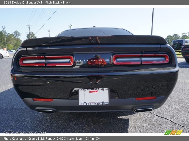 Pitch Black / Black 2018 Dodge Challenger SXT