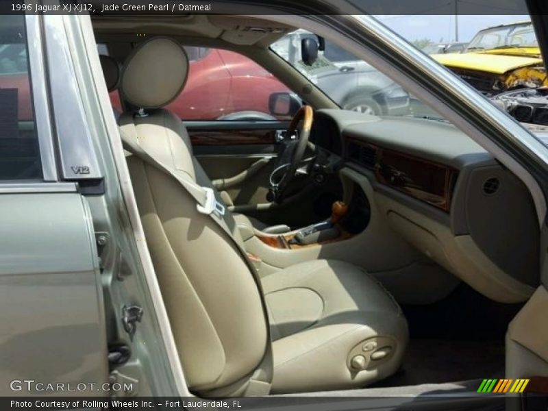 Front Seat of 1996 XJ XJ12