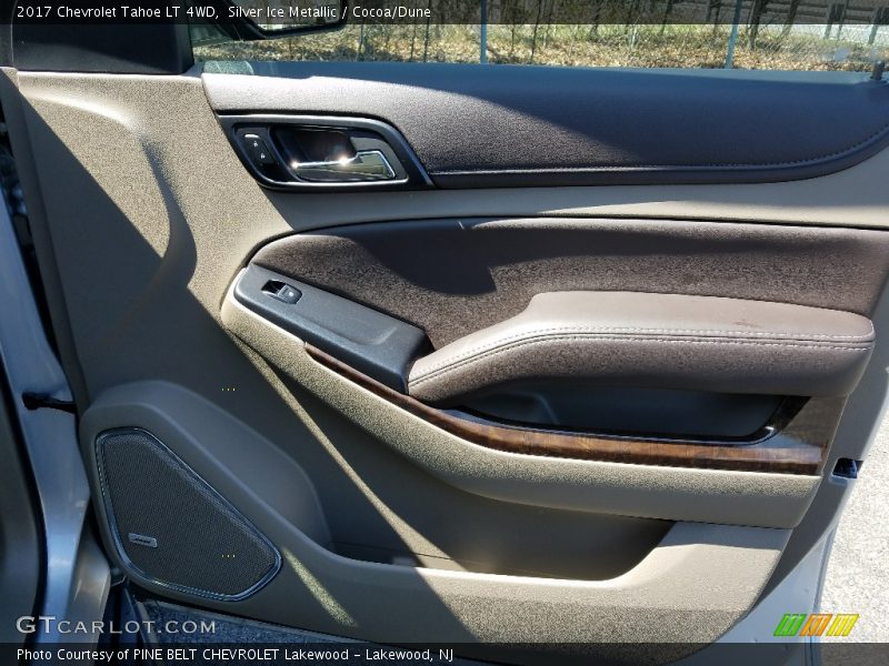 Silver Ice Metallic / Cocoa/Dune 2017 Chevrolet Tahoe LT 4WD