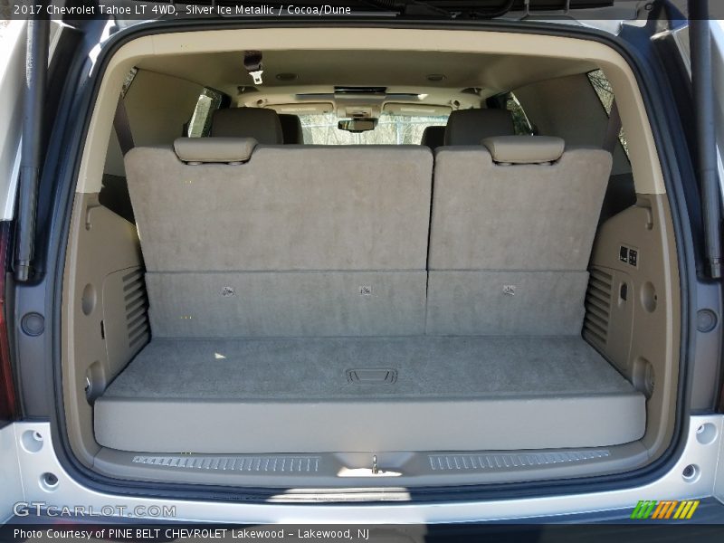 Silver Ice Metallic / Cocoa/Dune 2017 Chevrolet Tahoe LT 4WD