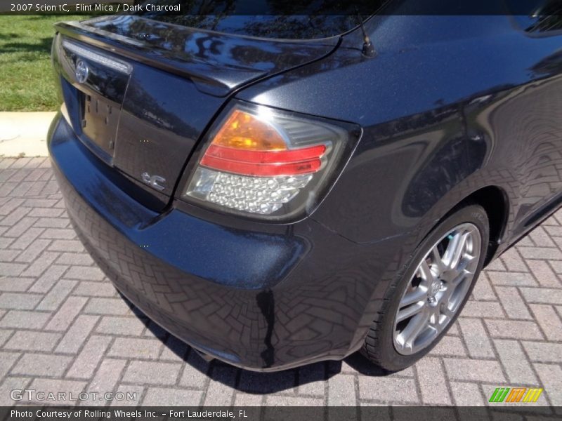 Flint Mica / Dark Charcoal 2007 Scion tC
