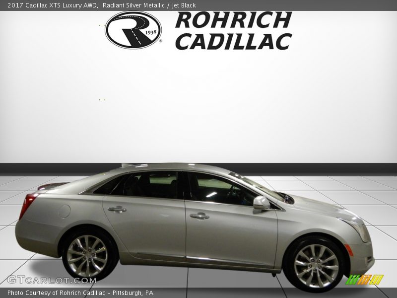 Radiant Silver Metallic / Jet Black 2017 Cadillac XTS Luxury AWD