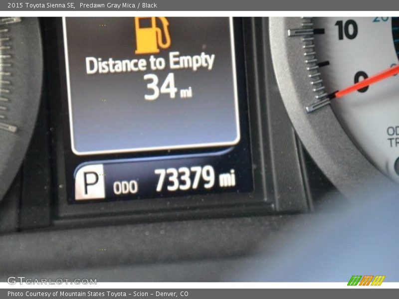 Predawn Gray Mica / Black 2015 Toyota Sienna SE