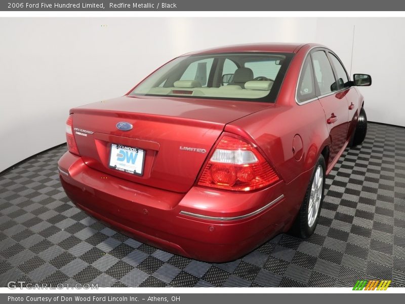 Redfire Metallic / Black 2006 Ford Five Hundred Limited