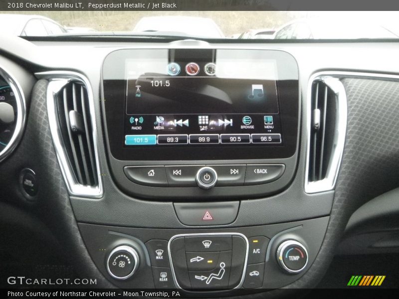 Pepperdust Metallic / Jet Black 2018 Chevrolet Malibu LT