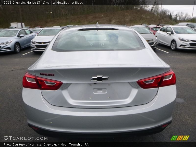 Silver Ice Metallic / Jet Black 2018 Chevrolet Malibu LT