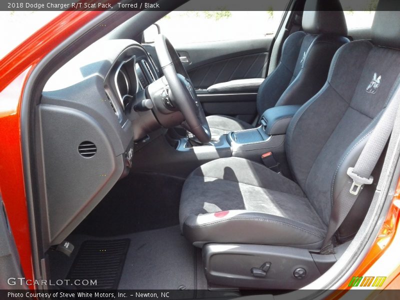 Torred / Black 2018 Dodge Charger R/T Scat Pack