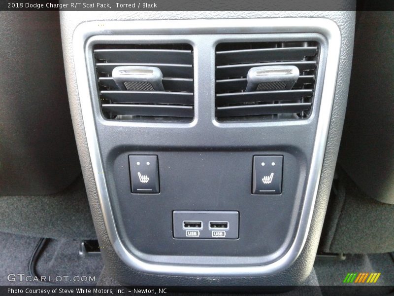 Torred / Black 2018 Dodge Charger R/T Scat Pack