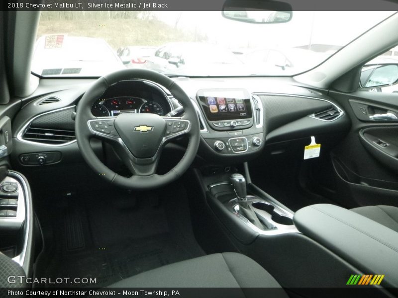 Silver Ice Metallic / Jet Black 2018 Chevrolet Malibu LT