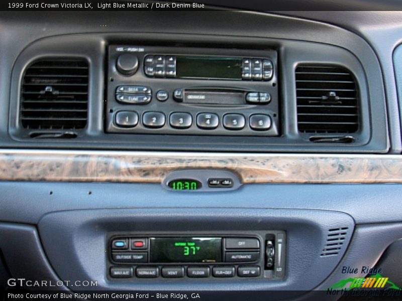 Light Blue Metallic / Dark Denim Blue 1999 Ford Crown Victoria LX