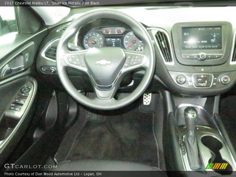 Silver Ice Metallic / Jet Black 2017 Chevrolet Malibu LT