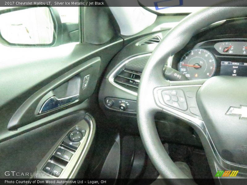 Silver Ice Metallic / Jet Black 2017 Chevrolet Malibu LT