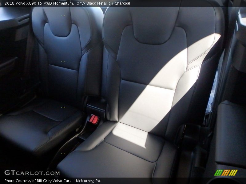 Onyx Black Metallic / Charcoal 2018 Volvo XC90 T5 AWD Momentum
