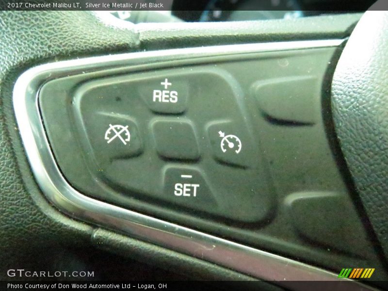 Silver Ice Metallic / Jet Black 2017 Chevrolet Malibu LT