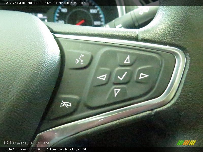 Silver Ice Metallic / Jet Black 2017 Chevrolet Malibu LT