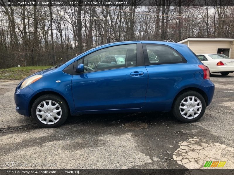 Blazing Blue Metallic / Dark Charcoal 2007 Toyota Yaris 3 Door Liftback